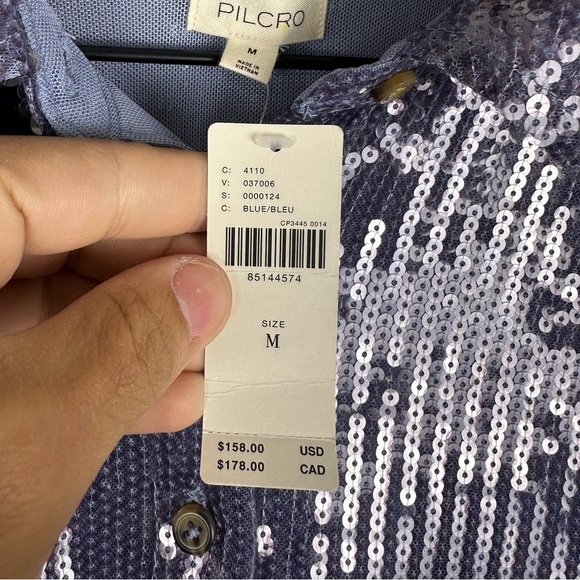 Pilcro Long Sleeve Oversized Sequin Buttondown Shirt Sz M NWT - Picture 7 of 11